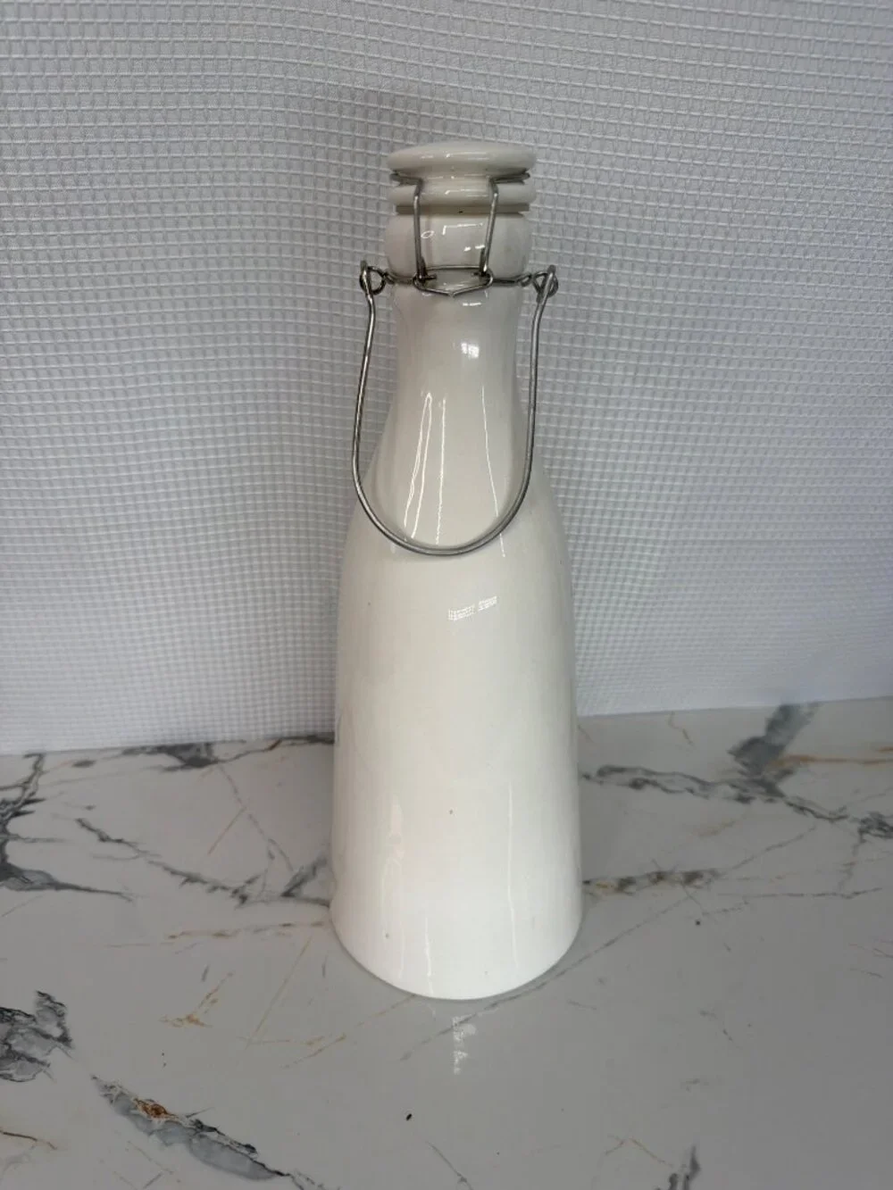 Vintage White Ceramic Milk Bottle Swing Top Wire Bale Lid Farmhouse Decor 12